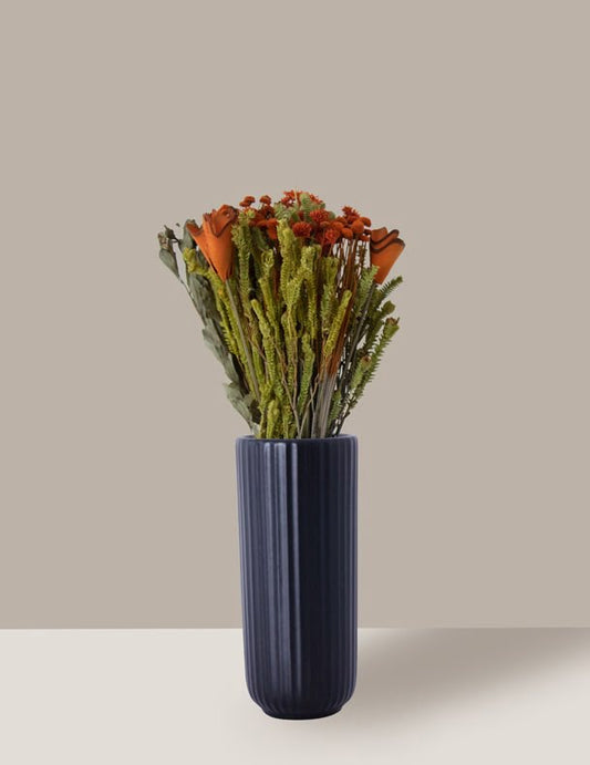 Arranjo flores secas laranjas com Vaso de Cerâmica