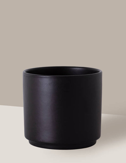 Cachepô Odin Preto
