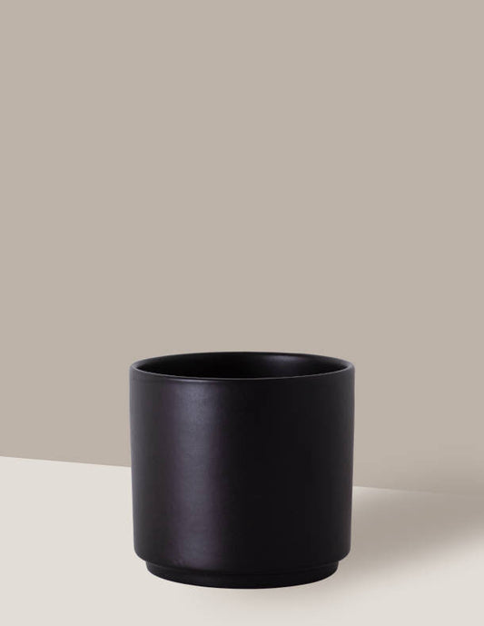 Cachepô Odin Preto